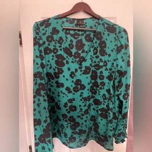 Worthington Green/Black floral top XL